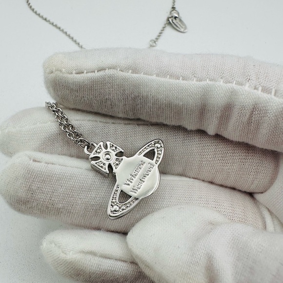 Vivienne Westwood Sky blue shooting Star Necklace - Picture 3 of 8